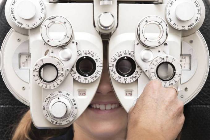一般视力的检查方法有哪些